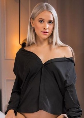 Рита (23), Третьяковская, 5,000 ₽ час, Стриптиз не профи, Массаж эротический, тел +7(986)206-41-20