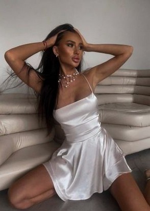 Дина (25), Тургеневская, 8,000 ₽ час, Массаж профессиональный, Массаж расслабляющий, тел +7(901)719-62-32