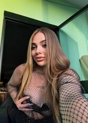 Жасмин (22), Нахабино, 8,000 ₽ час, Минет в презервативе, Массаж расслабляющий, тел +7(904)015-69-32