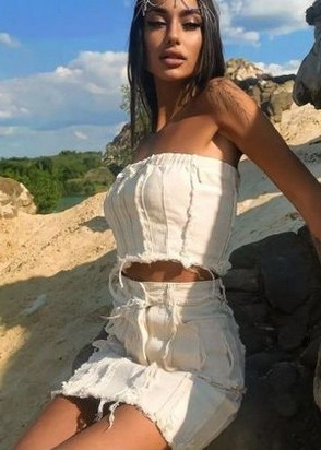 Мила (25), Чеховская, 10,000 ₽ час, Массаж классический, Массаж расслабляющий, тел +7(918)289-64-41