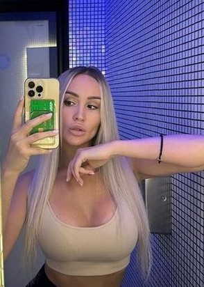 Лера (24), Охотный ряд, 10,000 ₽ час, Стриптиз не профи, Массаж профессиональный, тел +7(919)573-86-83