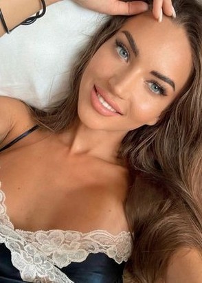 Лена (24), Отрадное, 8,000 ₽ час, Минет без резинки, Легкая доминация, тел +7(988)258-06-95