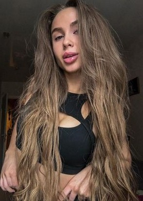 Даша (24), No phrase key specified, 10,000 ₽ час, Стриптиз не профи, Массаж классический, тел +7(999)234-04-21