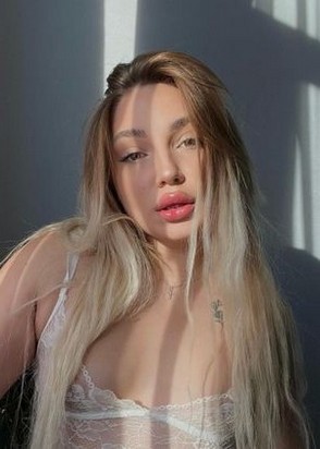 Аня (22), No phrase key specified, 10,000 ₽ час, Минет в презервативе, Массаж урологический, тел +7(902)146-98-15