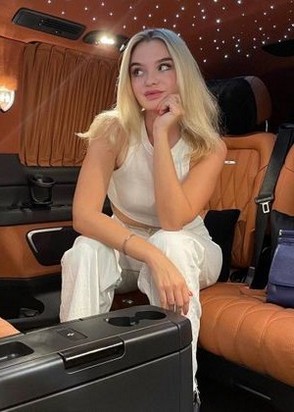 Женя (23), No phrase key specified, 10,000 ₽ час, Минет без резинки, Окончание на грудь, тел +7(908)761-01-21