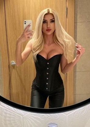 Рена (22), Севастопольская, 10,000 ₽ час, Окончание на лицо, Массаж эротический, тел +7(999)231-19-24