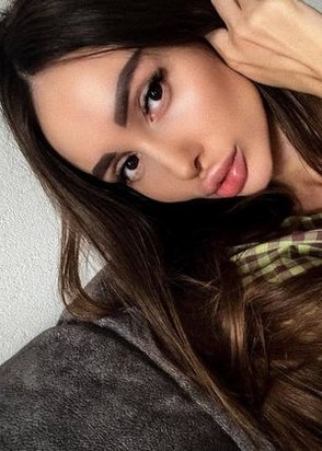 Эмма (25), Студенческая, 10,000 ₽ час, Минет без резинки, Окончание на грудь, тел +7(986)740-74-45