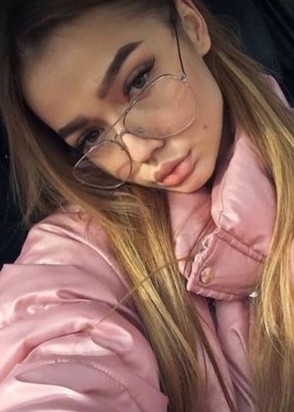 Алла (20), Студенческая, 8,000 ₽ час, Минет глубокий, Окончание на грудь, тел +7(904)281-59-38