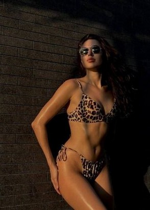 Лиза (22), Тургеневская, 8,000 ₽ час, Секс классический, Окончание на грудь, тел +7(902)526-32-17