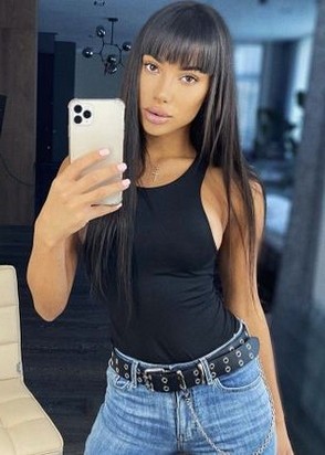 Кира (24), No phrase key specified, 8,000 ₽ час, Окончание на грудь, Окончание в рот, тел +7(927)584-14-70