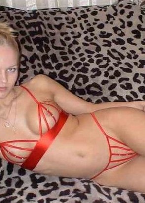 Иришка (28), Обручевский, 3,000 ₽ час, Игрушки, Минет в презервативе, тел +7(999)062-81-58