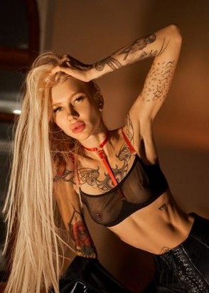 Лиза (25), Тургеневская, 18,000 ₽ час, Секс классический, Массаж классический, тел +7(917)763-45-54