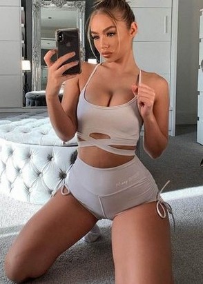 Афина (23), Беляево, 10,000 ₽ час, Секс классический, Секс групповой, тел +7(928)973-05-42