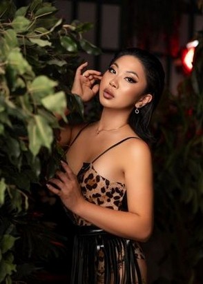 Азалия (22), Академический, 3,000 ₽ час, Секс групповой, Окончание на грудь, тел +7(902)054-09-30