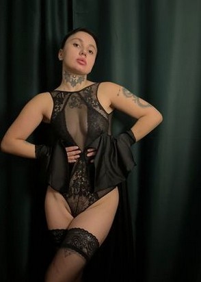 Жаклин (22), Университет, 17,000 ₽ час, Минет в презервативе, Массаж расслабляющий, тел +7(921)026-89-92