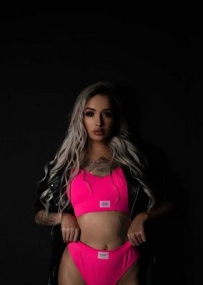 Виолетта (20), Бабушкинская, 8,000 ₽ час, Минет в презервативе, Массаж расслабляющий, тел +7(986)013-51-20