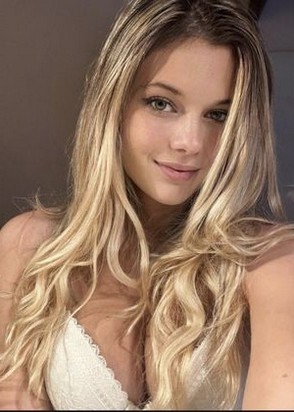 Надежда (23), No phrase key specified, Минет глубокий, Массаж профессиональный, тел +7(988)187-74-86