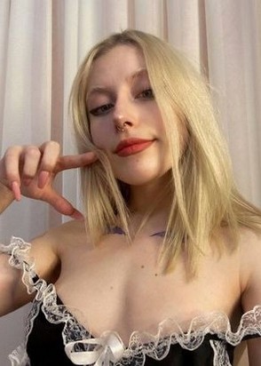 Виктория (21), Марьино, 3,000 ₽ час, Секс групповой, Окончание на лицо, тел +7(904)540-19-82