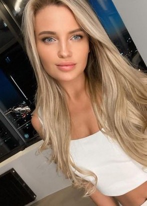 Соня (22), Ясенево, 8,000 ₽ час, Минет без резинки, Массаж эротический, тел +7(950)926-39-67