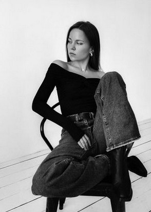 Вика (22), Царицыно, 3,000 ₽ час, Окончание на грудь, Окончание на лицо, тел +7(921)104-57-53