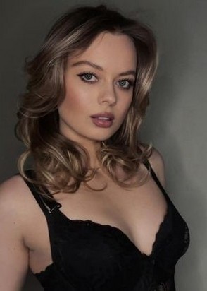 Соня (21), Филатов Луг, 8,000 ₽ час, Секс классический, Окончание на лицо, тел +7(938)413-23-65