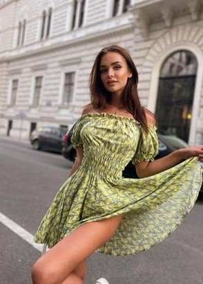 Ирина (24), Охотный ряд, 8,000 ₽ час, Окончание на лицо, Массаж расслабляющий, тел +7(986)685-56-57