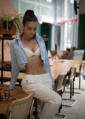 Маша (21), No phrase key specified, 8,000 ₽ час, Услуги семейной паре, Минет в презервативе, тел +7(999)679-27-70