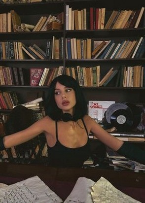 Лиля (23), Чкаловская, 8,000 ₽ час, Минет без резинки, Массаж урологический, тел +7(917)948-92-67