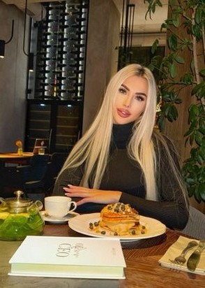 Рита (25), No phrase key specified, 8,000 ₽ час, Окончание на лицо, Массаж расслабляющий, тел +7(929)352-31-94