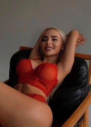 Ольга (25), Академический, 10,000 ₽ час, Минет в презервативе, Массаж расслабляющий, тел +7(902)168-62-63