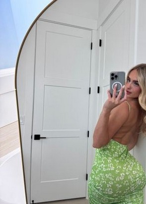 Лиза (23), Измайлово, 5,000 ₽ час, Минет глубокий, Окончание на лицо, тел +7(928)653-84-31