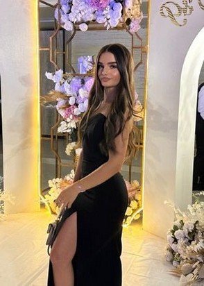 Соня (22), Третьяковская, 8,000 ₽ час, Секс анальный, Стриптиз не профи, тел +7(904)416-90-48