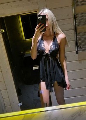 Вероника (26), Коньково, 3,500 ₽ час, Куннилингус, Золотой дождь вам (мужчине), тел +7(927)178-63-57