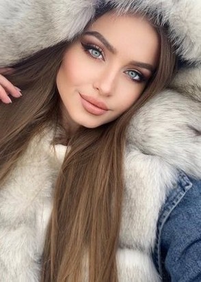 Наталья (24), Тургеневская, 10,000 ₽ час, Минет в презервативе, Игры, тел +7(929)901-49-01