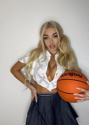 Алина (26), Печатники, Секс классический, Игры, тел +7(901)831-69-65