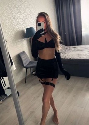 Дина (28), Фили, 3,500 ₽ час, Массаж эротический, Золотой дождь вам (мужчине), тел +7(908)158-90-28