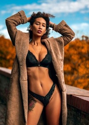 Самира (23), Смоленская, 3,000 ₽ час, Массаж урологический, Массаж эротический, тел +7(902)602-39-39