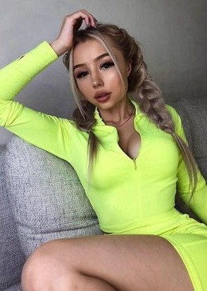 Алена (23), No phrase key specified, 15,000 ₽ час, Окончание на грудь, Массаж эротический, тел +7(904)049-27-27