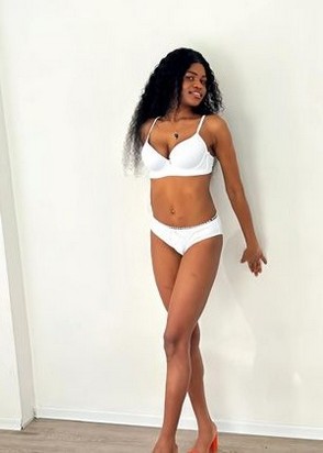 Соня (20), Улица Скобелевская, 5,000 ₽ час, Минет без резинки, Массаж расслабляющий, тел +7(996)932-20-15