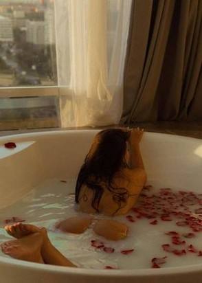 Юлиана Реутов (26), No phrase key specified, 9,000 ₽ час, Окончание на лицо, Массаж расслабляющий, тел +7(988)256-26-19