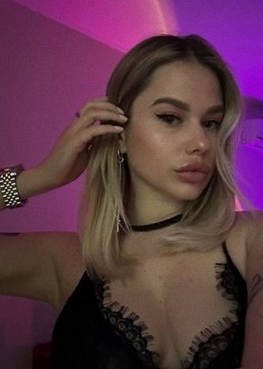 Полина (24), Технопарк, 4,000 ₽ час, Секс групповой, Окончание в рот, тел +7(917)768-93-80