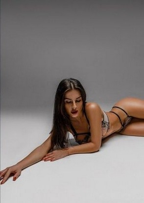 Ира (32), No phrase key specified, 165 ₽ час, Минет без резинки, Минет глубокий, тел +7(991)850-69-59