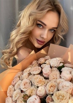 Дана (20), No phrase key specified, Массаж расслабляющий, Массаж эротический, тел +7(902)975-57-31