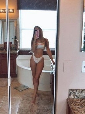 Ольга (20), No phrase key specified, 10,000 ₽ час, Золотой дождь вам (мужчине), Госпожа, тел +7(931)127-23-79