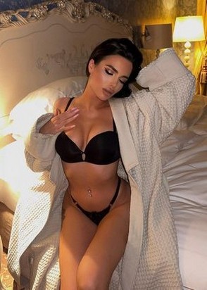 Карина (23), No phrase key specified, Услуги семейной паре, Окончание на грудь, тел +7(904)376-57-27