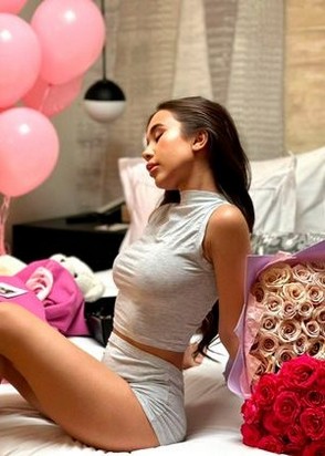 Зарина (21), Технопарк, 25,000 ₽ час, Окончание на лицо, Массаж классический, тел +7(902)807-41-40