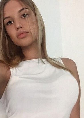 Даша (22), Пятницкое шоссе, 5,000 ₽ час, Игрушки, Золотой дождь вам (мужчине), тел +7(904)921-94-04