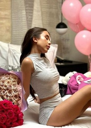 Селена (21), Чеховская, 15,000 ₽ час, Минет без резинки, Окончание на грудь, тел +7(951)476-38-90