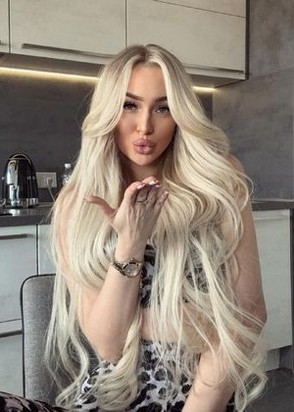 Марго (21), Бабушкинская, 10,000 ₽ час, Минет в презервативе, Массаж расслабляющий, тел +7(991)731-71-52