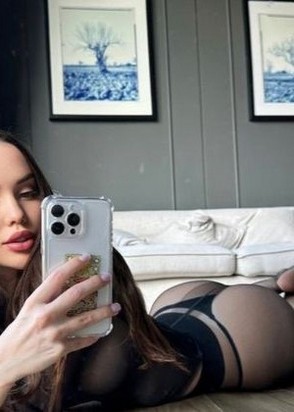 Марина (27), No phrase key specified, 4,500 ₽ час, Минет без резинки, Окончание на грудь, тел +7(938)105-80-52